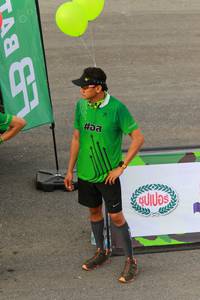 BIB: 999
                            <button type="button" onclick="openModal(3557171)" class="btn btn-primary btn-sm float-right btn-popup" data-toggle="modal" data-target=".modal-high-quality">
                        <i class="fas fa-shopping-cart"></i> Add to Cart
                    </button>
                                            <button type="button" onclick="isThisMe(3557171, true)" class="btn btn-success btn-sm float-right btn-popup btn-isme hidden" data-toggle="tooltip" data-placement="bottom" title="นี่คือรูปของคุณใช่ไหม คลิกที่นี่เพื่อเอาเข้าอัลบั้ม">
                        <i class="fas fa-plus"></i> Add to album
                    </button>
                    <button type="button" onclick="isThisMe(3557171, false)" class="btn btn-warning btn-sm float-right btn-popup btn-isnotme hidden">
                        <i class="fas fa-ban"></i> Remove from album
                    </button>